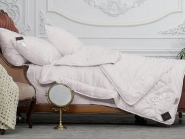 Одеяло Trois Couronnes Luxury Silk